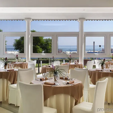 Promenade 3*